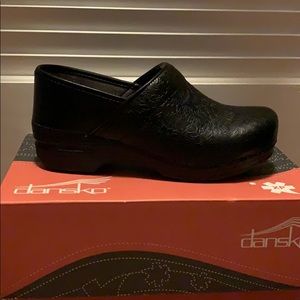 Dansko Pro XP Floral